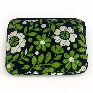 Vera Bradley Lucky You E-Reader Sleeve Tablet Case Cover Padded Quilted Green